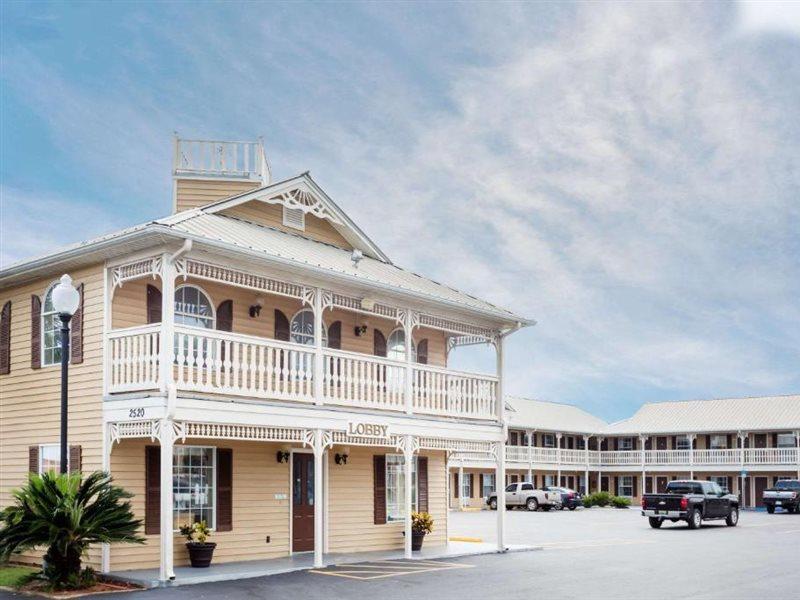 Super 8 By Wyndham Foley Motel Luaran gambar