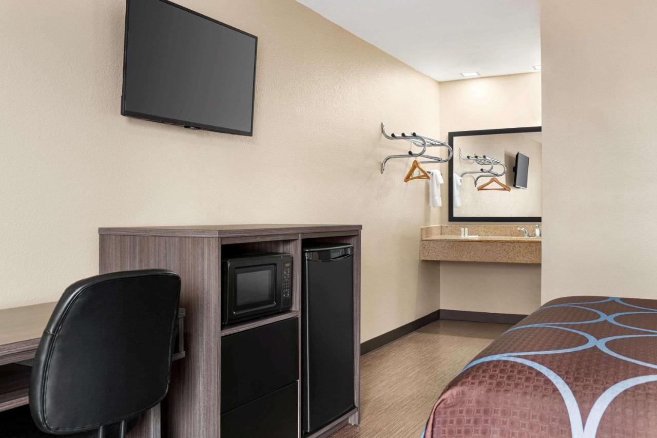 Super 8 By Wyndham Foley Motel Luaran gambar