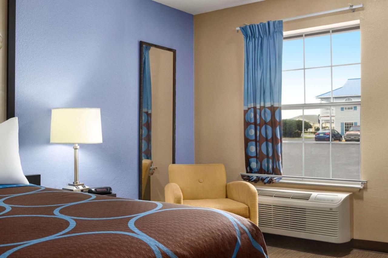 Super 8 By Wyndham Foley Motel Luaran gambar