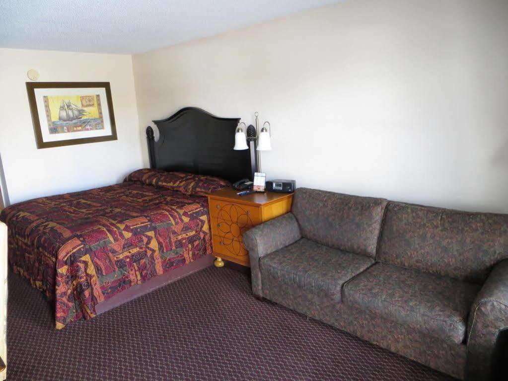 Super 8 By Wyndham Foley Motel Luaran gambar