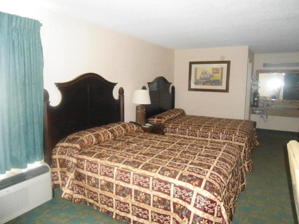 Super 8 By Wyndham Foley Motel Luaran gambar